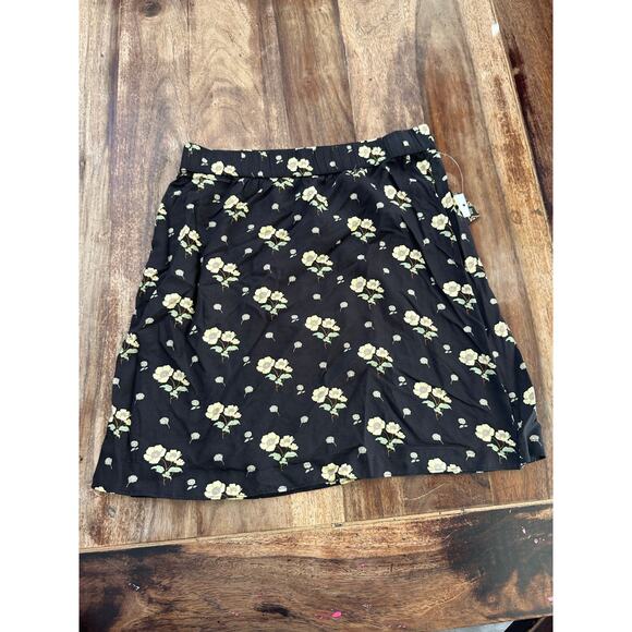 NWT Vans Women's Black Floral Print Folklore Midi Skirt Size Medium - Picture 2 of 6